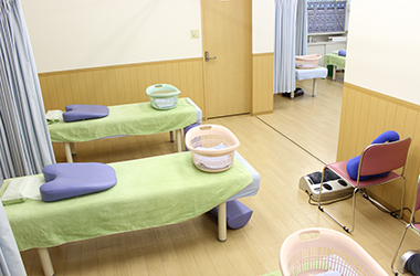 リフレ整骨院　施術室2